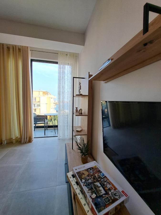 Mamani Apartments Saranda Exterior photo